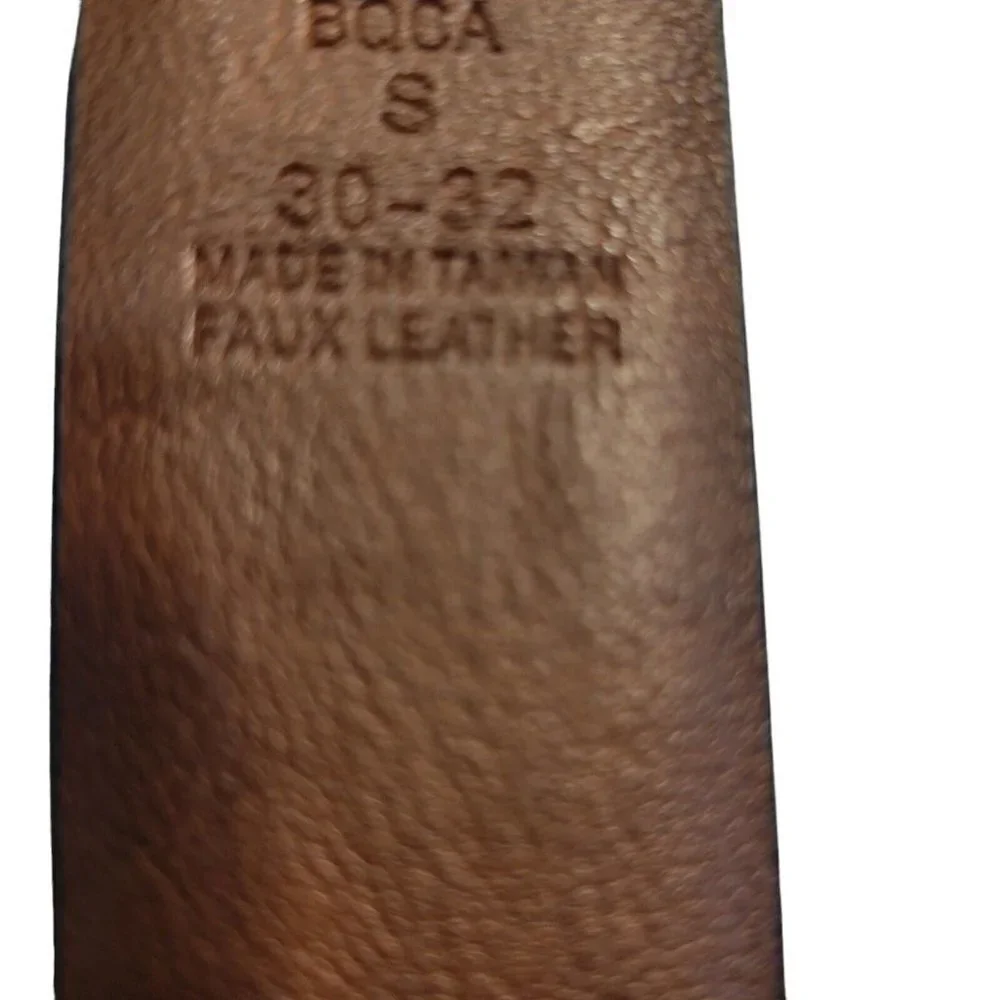 MEN'S Alfani Reversible Brown Leather Belt. Size 30-32.